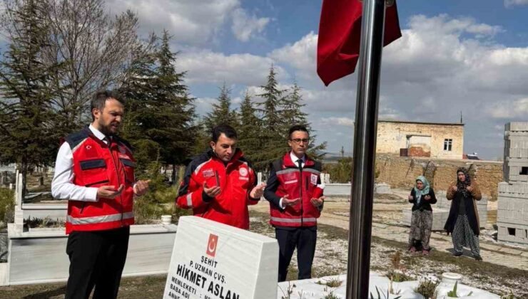 Niğde’de şehit kabirlerine anlamlı ziyaret