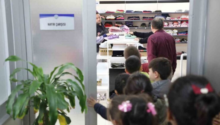 Öksüz ve yetimlerin bayramlıkları yine Talas Belediyesi’nden