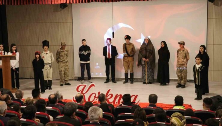 Oltu Mehmet Akif Ersoy Ortaokulu’nda, İstiklal Marşı’nın kabulü ve Mehmet Akif Ersoy’u anma programı