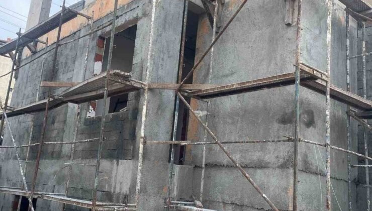 Ormanlı’da inşaattan düşen işçi hayatını kaybetti