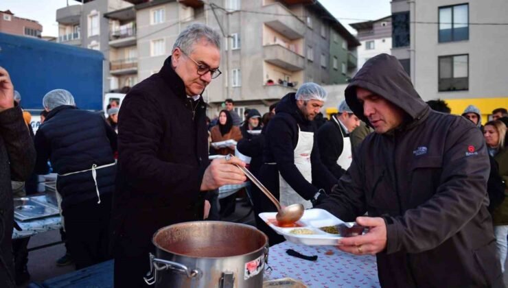 Osmangazi’de gönül sofraları Geçit Mahallesi’nde kuruldu
