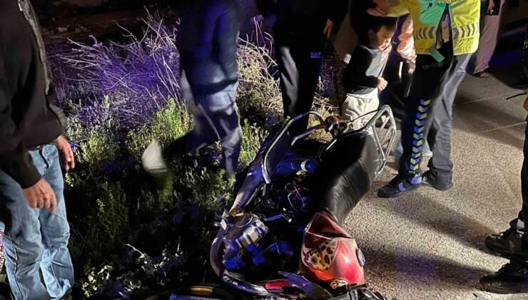 Otomobil ile motosiklet çarpıştı:2 yaralı