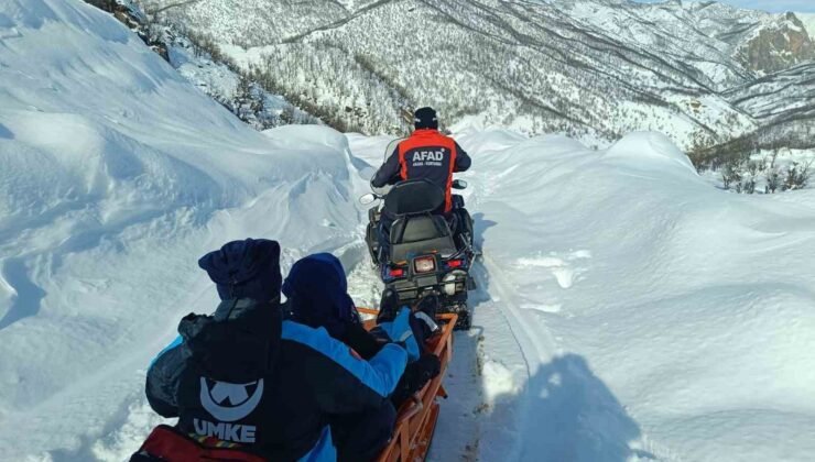Ovacık’ta karla mücadelede zamanla yarış: 2 hastaya zorlu şartlarda müdahale