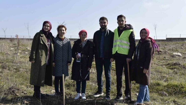 Özel öğrenciler için hatıra ormanı