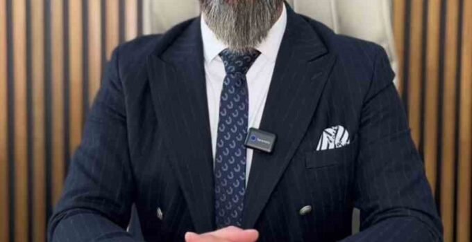 Pendik’te otopark kavgası kanlı bitti: Kızının gözü önünde kurşun yağdırdı