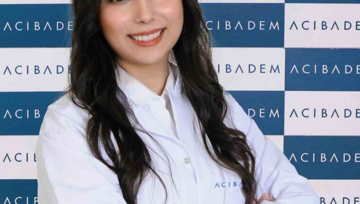 Psikolog Giriş: “Yapay zeka psikoloğum olabilir diyorsanız yanılıyorsunuz”