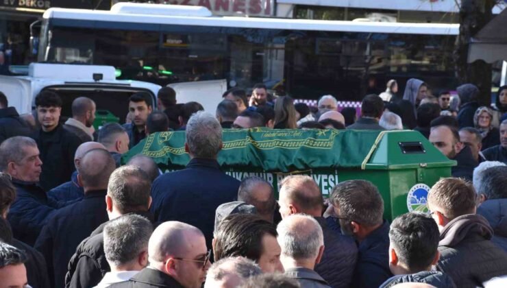 Sahilde ölü bulunan iş adamı son yolculuğuna uğurlandı