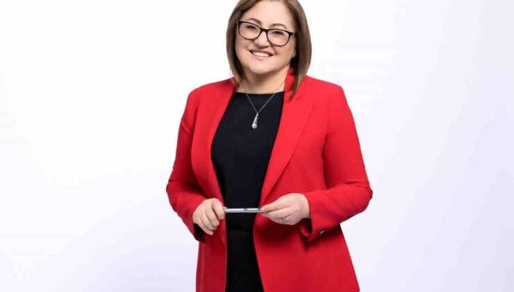 Şahin: “Ramazan Bayramı, paylaşmanın ve kardeşliğin en güzel ifadesidir”