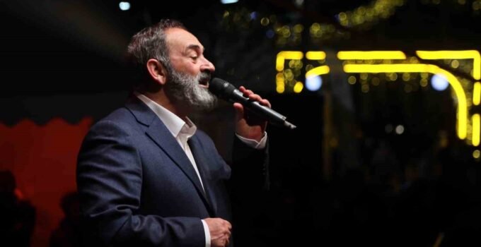 Şair Dursun Ali Erzincanlı Kağıthane’de gönüllere hitap etti