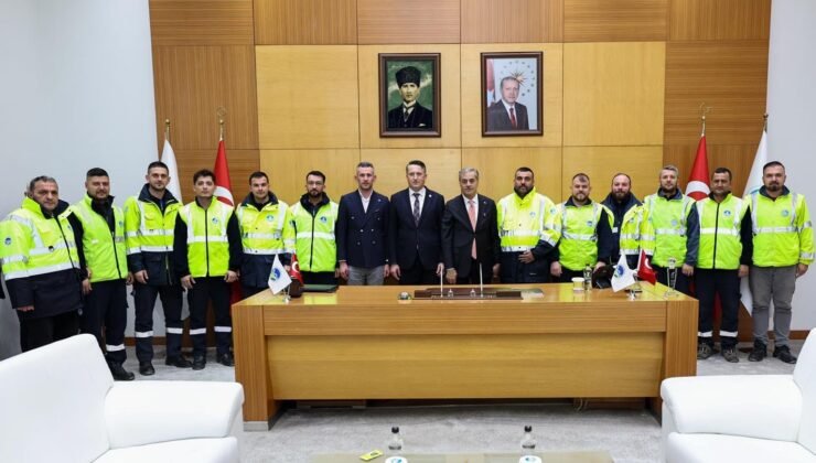 Sakarya Büyükşehir ailesi bayram sofrasında bir araya geldi