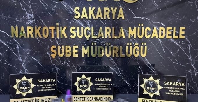 Sakarya’da zehir tacirlerine operasyon: 3 tutuklama