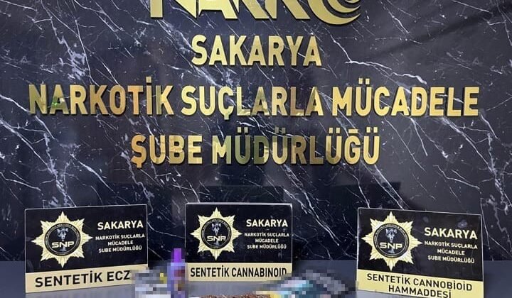 Sakarya’da zehir tacirlerine operasyon: 3 tutuklama