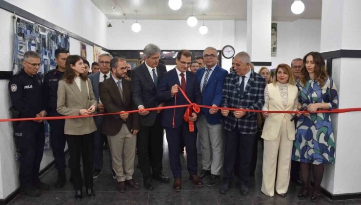 Salihli’de 8 Mart’a özel Uluslararası Jürili Karma Sergi açıldı