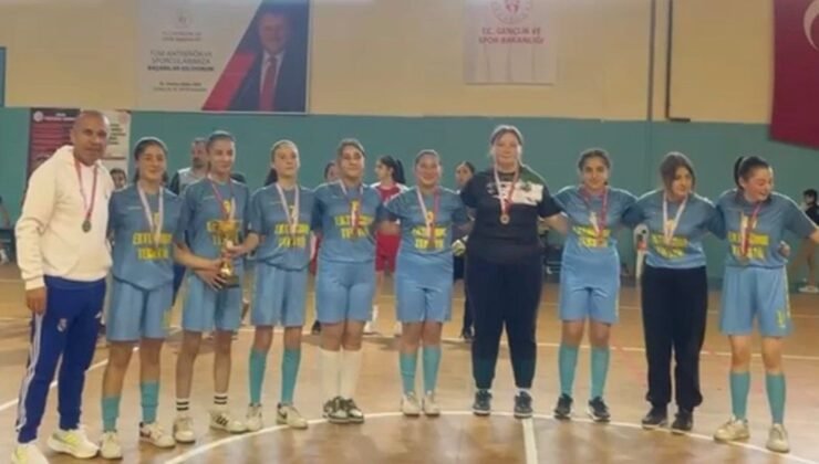 Salihli’nin yıldız kızları Manisa’da şampiyon