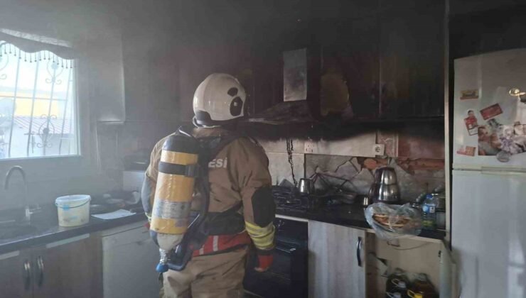 Samandağ’da evin mutfağında çıkan yangın korkuttu