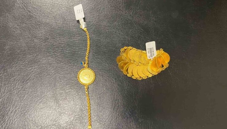 Samsun’da 2 kız kardeş kuyumcudan çalınan 500 bin liralık altınları satarken yakalandı