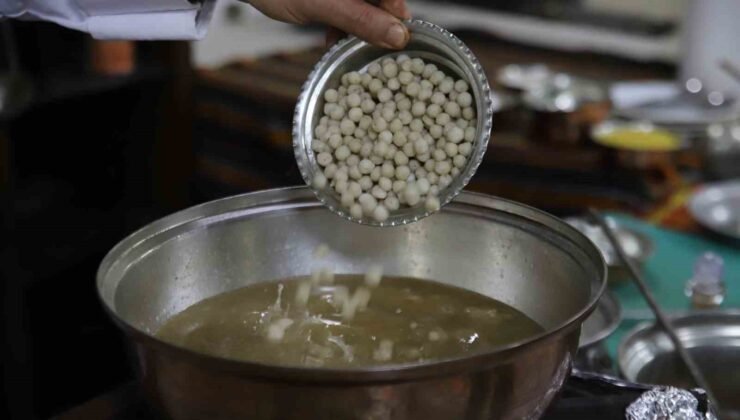 Şef Tahir Tekin Öztan: “Yuvalama sadece bir yemek değil, bir sosyalleşme geleneğidir”