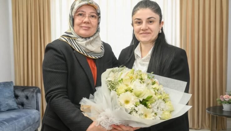 Şehit eşine vefa ziyareti