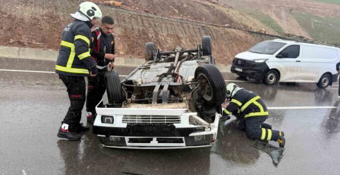 Siirt’te iki otomobil çarpıştı: 2 yaralı