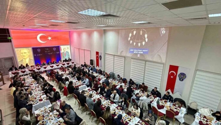 Siirt’te yargı ve emniyet mensupları iftarda buluştu