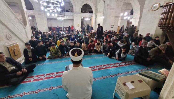 Silvan’da “Maarifin Kalbinde Ramazan” coşkusu