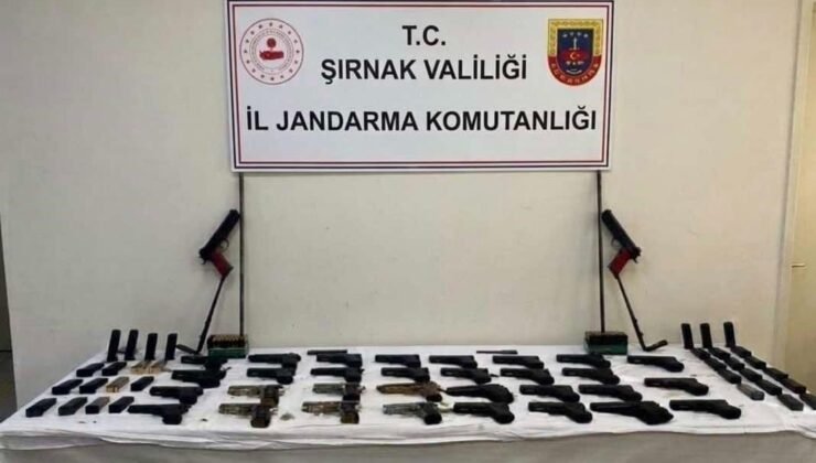 Şırnak’ta jandarma ekipleri cephanelik ele geçirdi