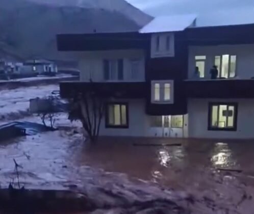 Şırnak’ta sağanak sele neden oldu, evleri su bastı