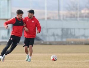 Sivasspor’da Manisa FK mesaisi