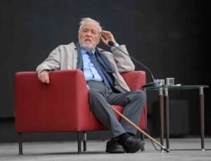 Tarihçi yazar Prof. Dr. İlber Ortaylı vefat etti