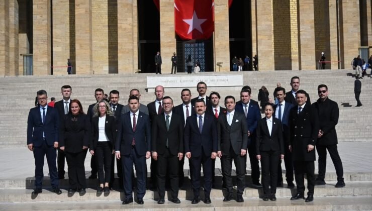 Tarihi Alan Başkanlığı heyetinden Anıtkabir ziyareti