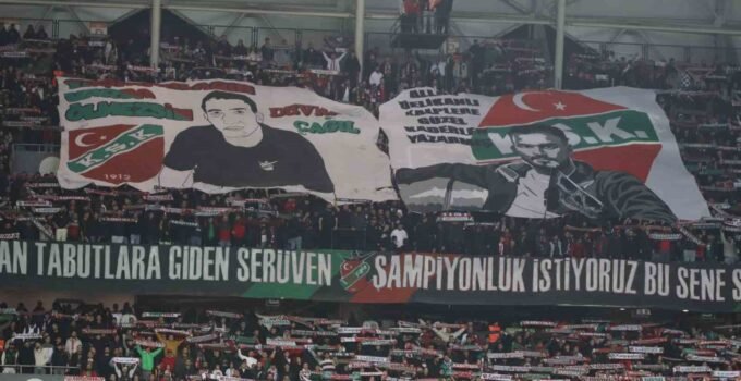 TFF 3. Lig: Karşıyaka: 3 – Altay: 1