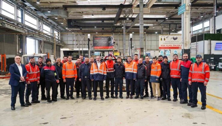 TGS Yer Hizmetleri Genel Müdürü Akyurt, personelle bayramlaştı