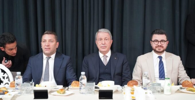 TMMB Milli Savunma Komisyonu Başkanı Akar: “Büyük ve güçlü Türkiye’yi inşa ve ihya etmek için çalışmalarımızı sürdüreceğiz”