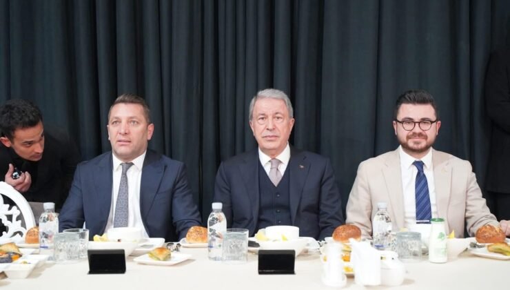 TMMB Milli Savunma Komisyonu Başkanı Akar: “Büyük ve güçlü Türkiye’yi inşa ve ihya etmek için çalışmalarımızı sürdüreceğiz”