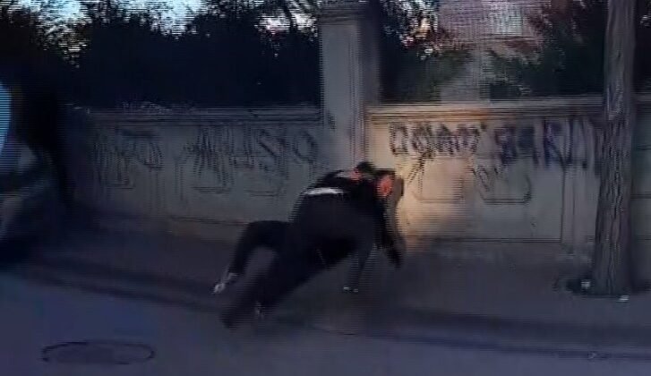 Trafik tartışmasında yumruklar konuştu