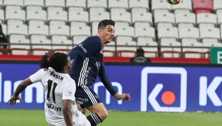 Trendyol Süper Lig: Antalyaspor: 0 – Gaziantep FK: 0 (İlk yarı)