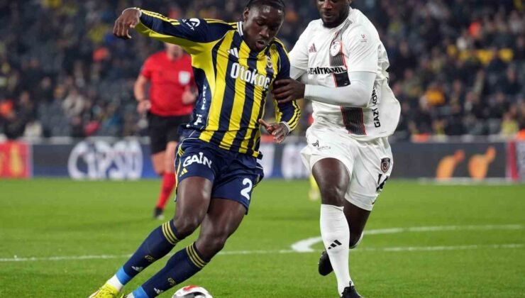 Trendyol Süper Lig: Fenerbahçe: 1 – Gaziantep FK: 0 (İlk yarı)