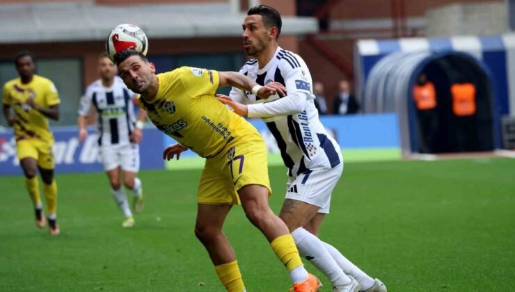 Trendyol Süper Lig: Kasımpaşa: 1 – Eyüpspor: 0 (İlk yarı)