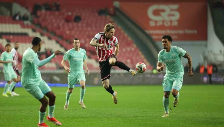 Trendyol Süper Lig: Samsunspor: 1 – Kayserispor: 0 (İlk yarı)