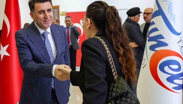 Tunceli’de bayramlaşma töreni