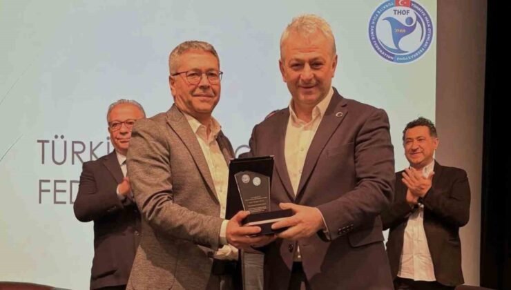 Türkiye Halk Oyunları Federasyonu Başkanı Hüseyin Güler EÜ’ye konuk oldu