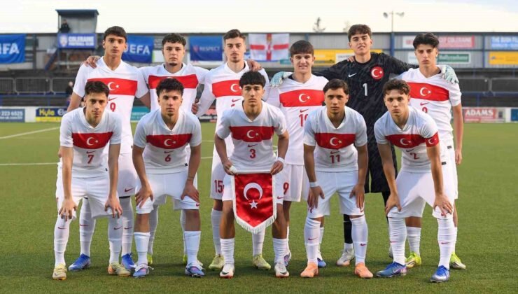 U17 Milli Takımı, İspanya karşısında