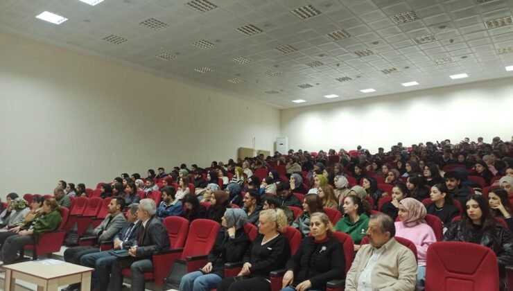 Üniversite öğrencilerine ’kadına yönelik şiddetle mücadele’ semineri