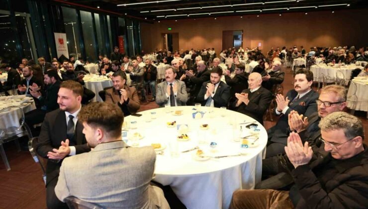 Vali Tavlı’dan iftar programında anlamlı mesaj: “Nice Kızılelmalarla buluşmak dileğiyle”