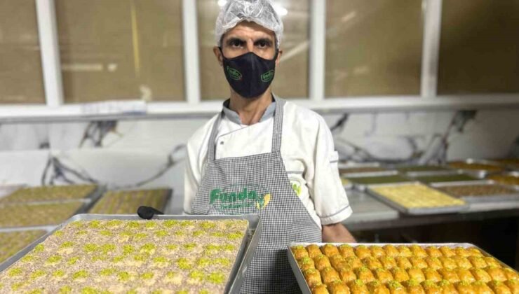 Van’da bayram öncesi ’tatlı telaşı’ başladı