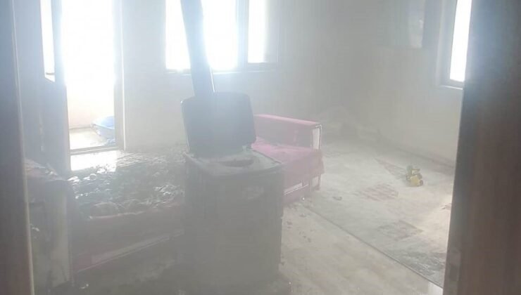 Van’da ev yangını