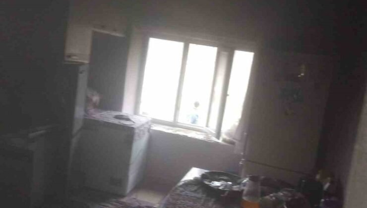 Van’da ev yangını