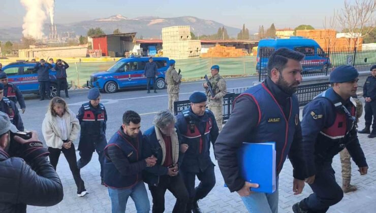 Yangında ölen çift ile ilgili kundaklama iddiası: Torunu ve 5 kişi adliyeye sevk edildi