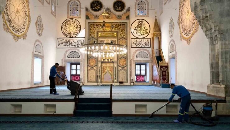 Yıldırım’da camilere bayram temizliği