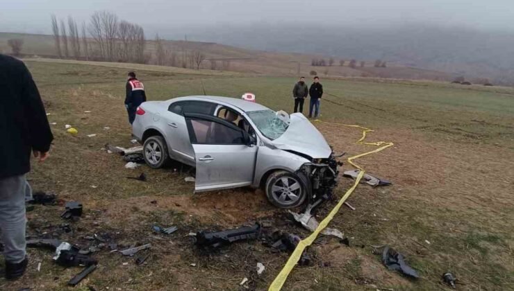 Yozgat’ta otomobiller çarpıştı: 1 ölü, 5 yaralı